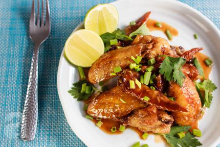 Cần tránh ăn nhiều những bộ phận này của gà