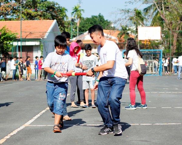 Ngày CSR Day của Amway Việt Nam diễn ra đồng thời tại 2 điểm: Làng trẻ em SOS Gò Vấp, TP. HCM và Làng trẻ em SOS Hà Nội