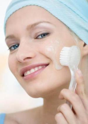 3 cách làm đẹp cực hay với bàn chải đánh răng