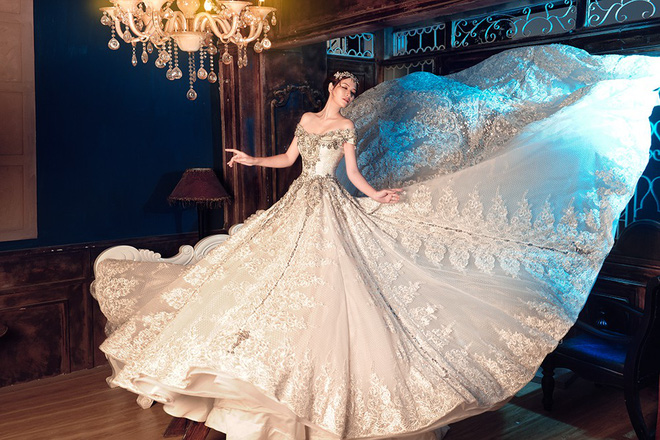 Đã có hai con nhưng Đan Lê vẫn lộng lẫy như công chúa Đã có hai con nhưng Đan Lê vẫn lộng lẫy như công chúa