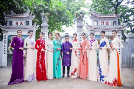 Dàn người đẹp dịu dàng trong áo dài NTK Nhật Dũng
