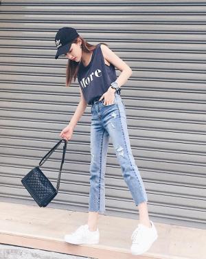Kiểu quần jeans để chân thon dài thanh thoát