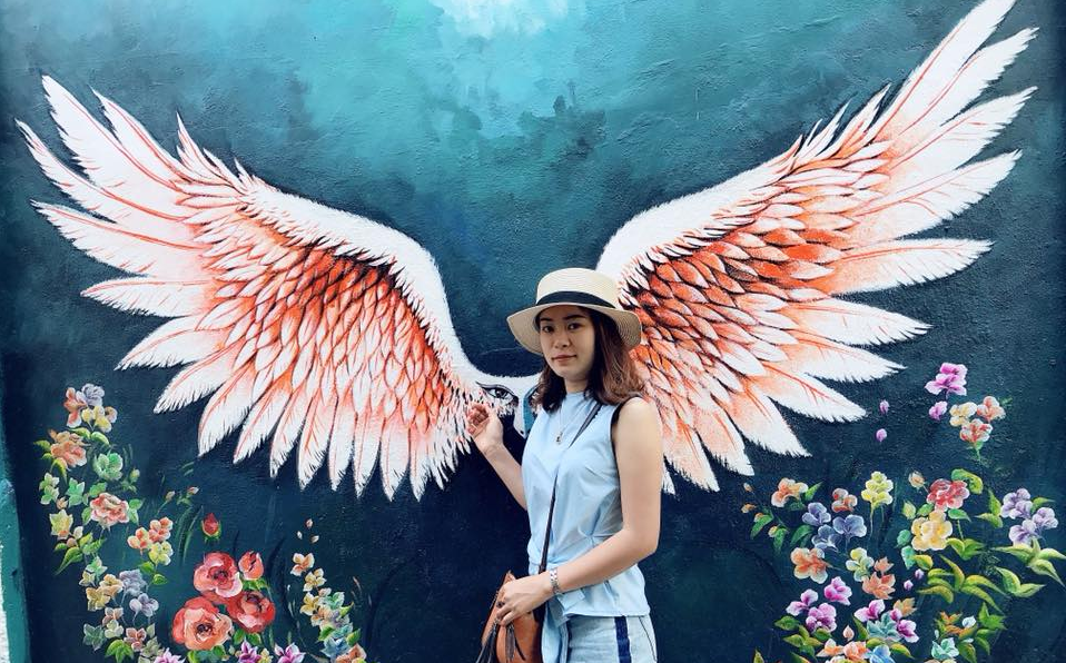 Làng bích họa được 