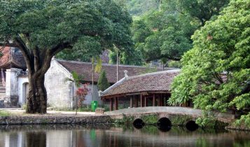 Chùa Thầy – Điểm đến của vùng đất linh thiêng