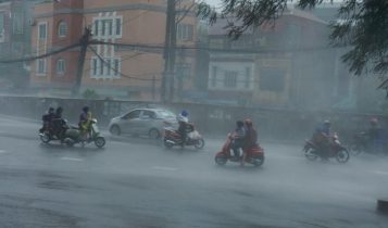 Dự báo thời tiết 6/7: Dứt nắng nóng, miền Bắc mưa to nhiều ngày