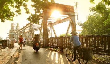 Dự báo thời tiết 24/8: Miền Bắc vẫn nóng, mưa nắng đan xen