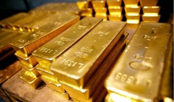 Giá vàng hôm nay 29/8: USD tụt đáy, vàng bò lên dốc