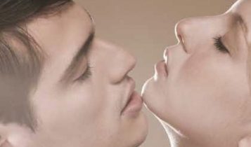 Lý giải các hiện tượng lạ khi 