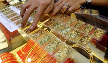 Giá vàng hôm nay 5/9: USD tăng vọt, vàng tiếp tục giảm mạnh