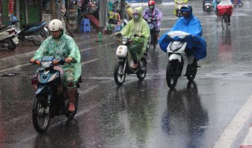 Dự báo thời tiết 14/9: 2 kịch bản siêu bão Mangkhut