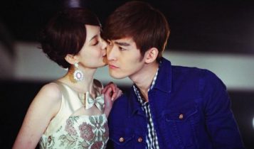 Những việc người đàn ông thương vợ thường làm là gì?