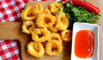 Thực đơn hàng ngày: Mực chiên giòn vàng óng
