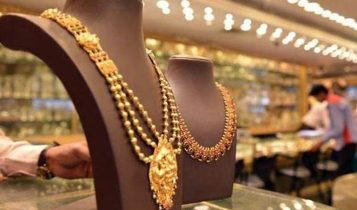 Giá vàng tụt giảm sau cơn tăng tốc