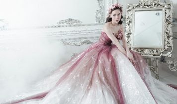 Hồ Ngọc Hà kiêu sa như nàng công chúa trong váy của NTK Anh Thư