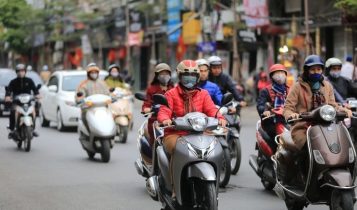 Hà Nội giảm mưa, trời rét hại