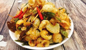 Thực đơn hàng ngày: bì heo chiên giòn sốt mắm Thái