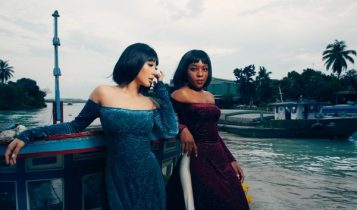 Huỳnh Tiên và Ngô Mỹ Hải diện áo dài tại quê nhà An Giang