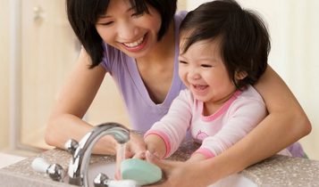 Cách giữ sức khỏe trong mùa hè