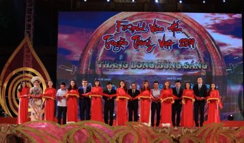 Khai mạc Festval Văn hóa truyền thống và Giao lưu văn hóa quốc tế 2019