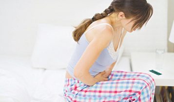 Nóng bụng dưới, vì sao?