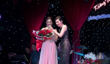 Lệ Quyên hết mình 