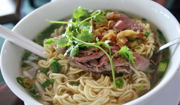 Ăn mì ăn liền như thế nào tốt cho sức khỏe?