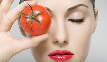 Cách làm da vẫn trắng ngần trong mùa hè