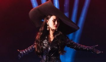 Võ Hạ Trâm quyến rũ với sắc môi trầm