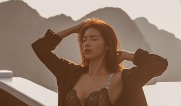 Minh Tú mặc gợi cảm trên du thuyền ở vịnh Hạ Long