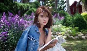 Kim Tuyến trẻ trung giữa sắc hoa cao nguyên Đà Lạt