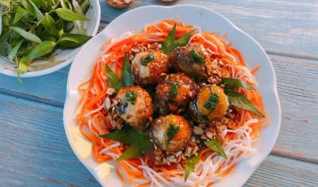 Thực đơn hàng ngày: Trứng vịt lộn xào me