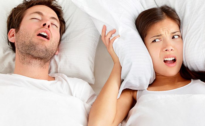 Ngủ há miệng tác hại không ngờ