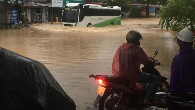 Thời tiết hôm nay mưa lớn ở Nam bộ, Tây Nguyên