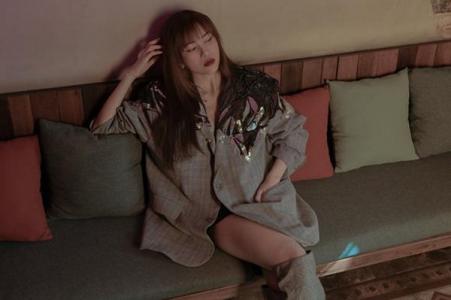 Thiều Bảo Trâm ấn tượng với gu thời trang 