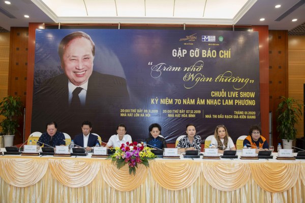 Nhạc sĩ Lam Phương lỗi hẹn với chuỗi liveshow 