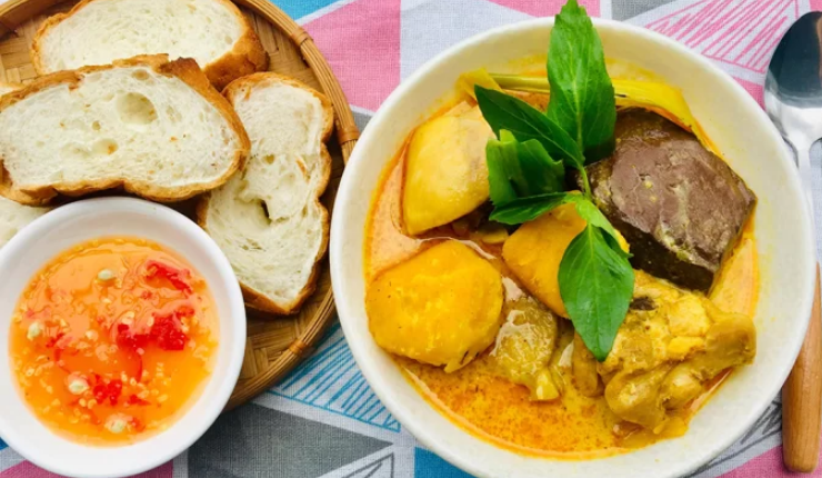 Thực đơn hàng ngày: Cà ri gà cốt dừa