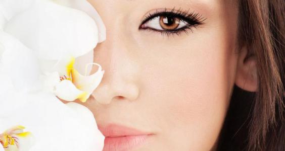 Dưỡng da với trà xanh