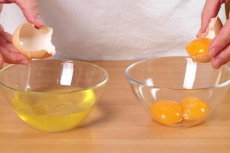 Mẹo tự nhiên giúp bạn làm mờ vết rạn da