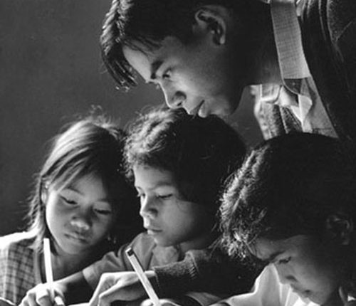 Người thầy và những tờ tiền cũ