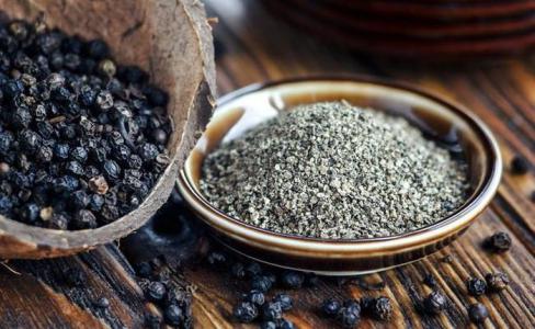 Giá tiêu 4/12: Tiếp tục đi ngang