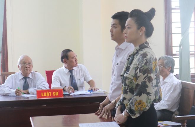 Chồng cũ diễn viên Nhật Kim Anh tiếp tục giành quyền nuôi con