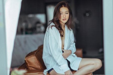 Khả Ngân gợi cảm tuyệt đối trong bộ ảnh bán nude