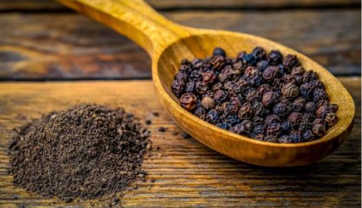 Giá hồ tiêu 30/3: Tây Nguyên và miền Nam tiếp tục đứng yên