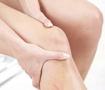 Dịch COVID-19, bệnh nhân suy tĩnh mạch mạn tính cần lưu ý gì?