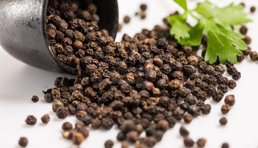 Giá hồ tiêu 14/5: Ghi nhận diễn biến trái chiều tại các địa phương