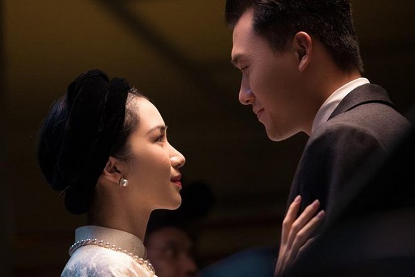 Hòa Minzy hóa thân thành Nam Phương Hoàng hậu trong MV mới