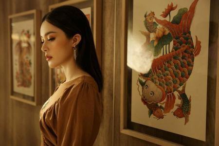 Hạ Vi tái xuất sau 2 năm vắng bóng