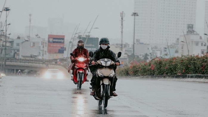 Thời tiết hôm nay Bắc và Trung Bộ mưa to trên diện rộng