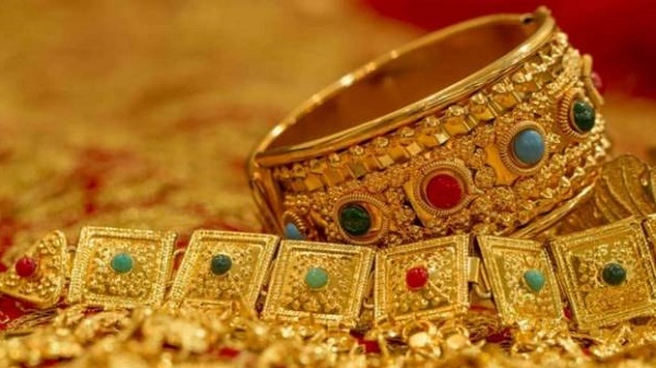 Giá vàng ngày 26/5/2020: Vàng giảm trước tin thử nghiệm vacxin ngừa COVID-19 trên người