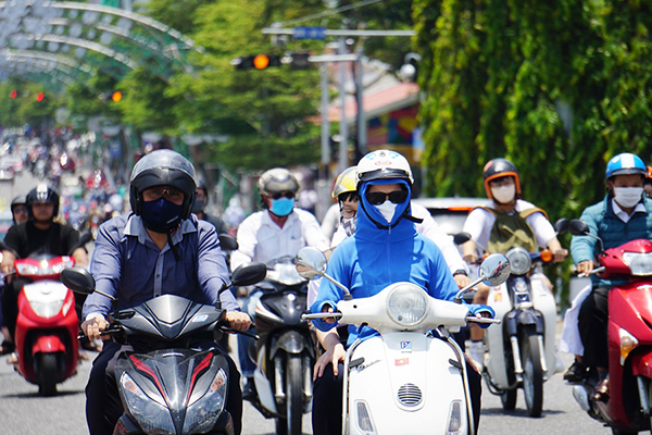 Dự báo thời tiết ngày 5/6/2020: Miền Bắc và Trung quay quắt trong nắng nóng